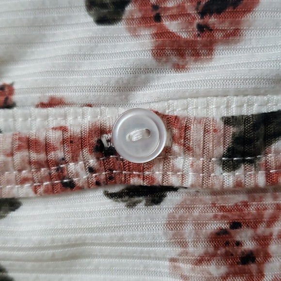 ☕ No Comment 2 piece Floral Top Set - Picture 11 of 12